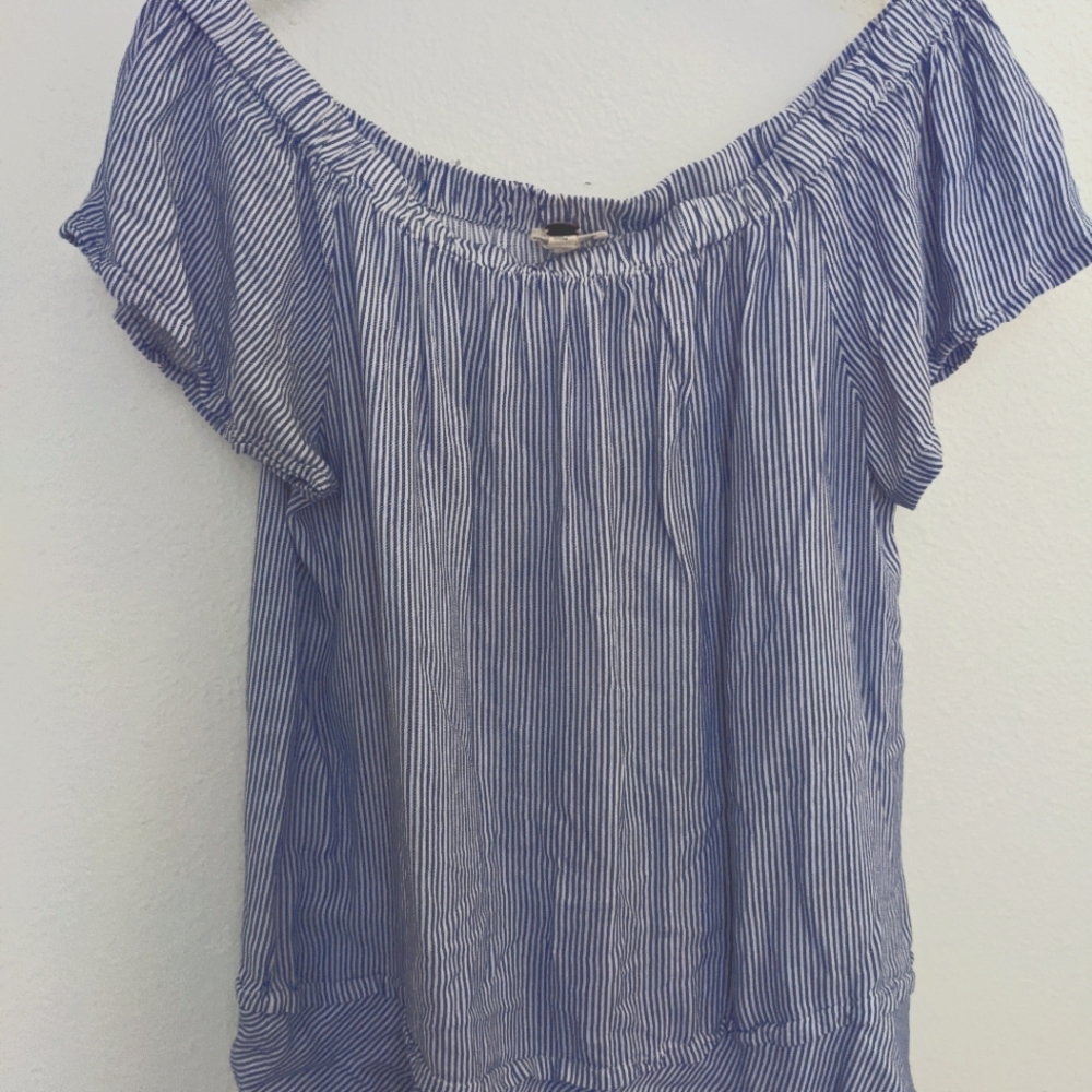 Cupio off the shoulder blue and white blouse